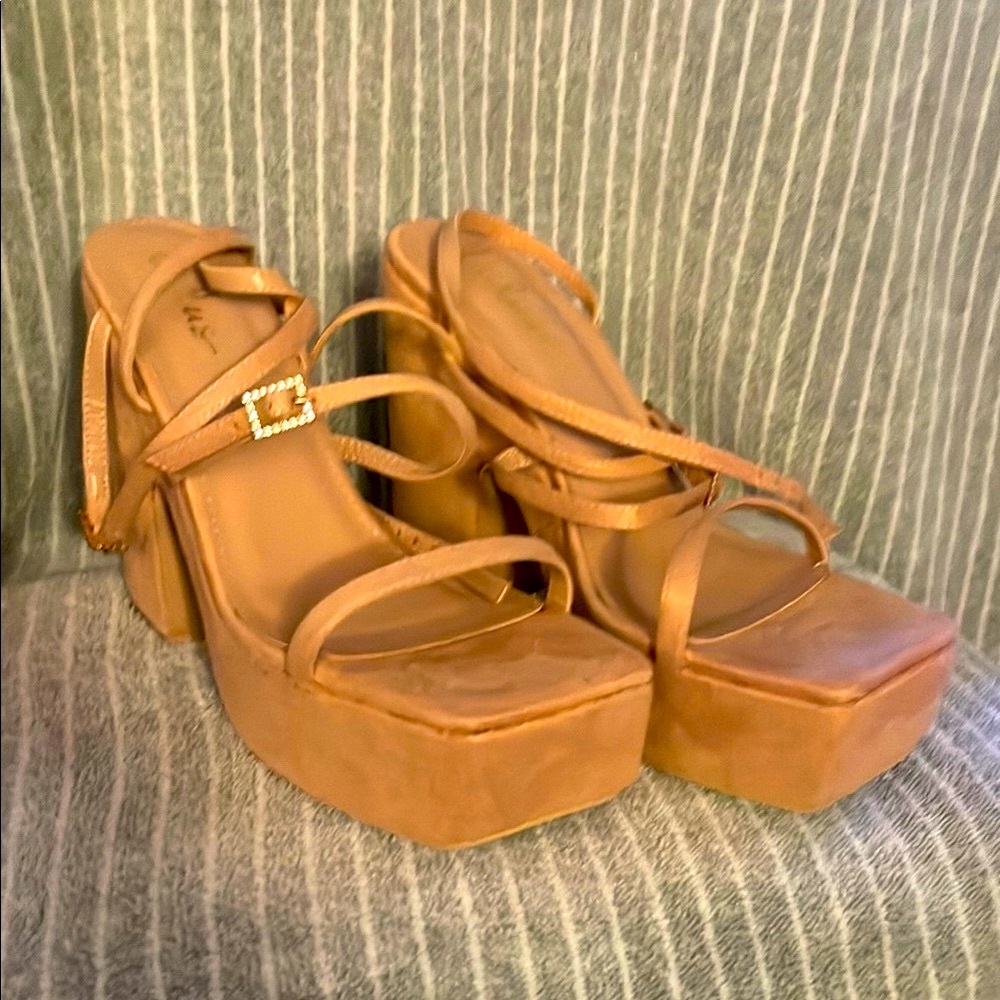 Lulus Rainyy Platform Heels – Nude, Women’s 11